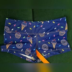 Feed me, fight me dessert biker shorts, size L